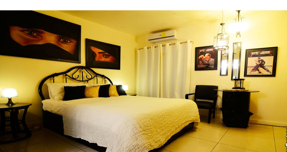 タギッグ Casa Amapola Manila Bed & Breakfast エクステリア 写真