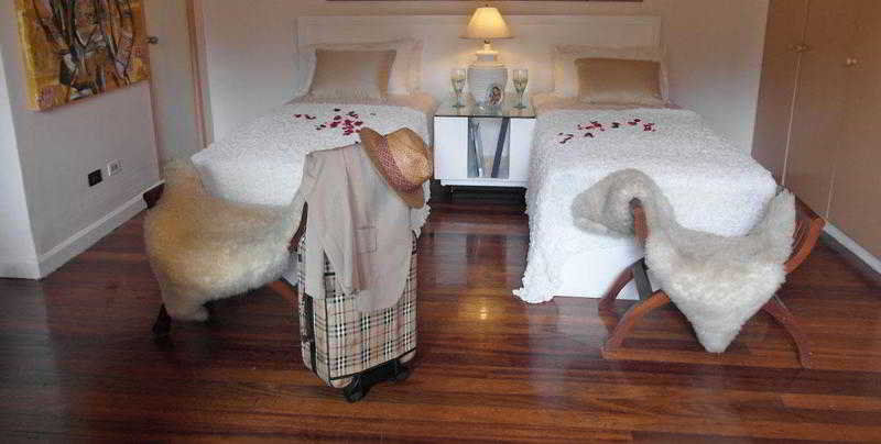 タギッグ Casa Amapola Manila Bed & Breakfast エクステリア 写真