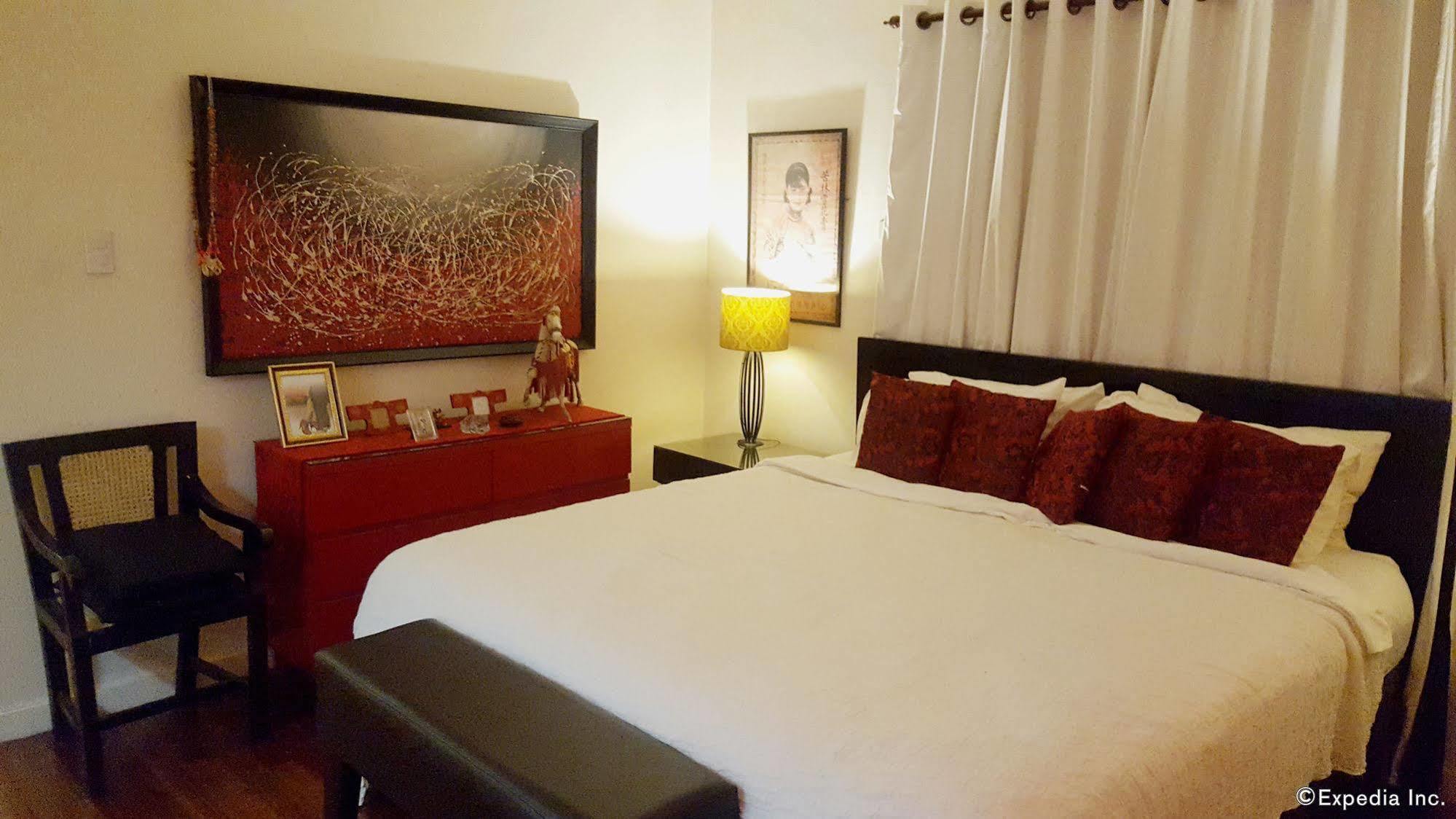 タギッグ Casa Amapola Manila Bed & Breakfast エクステリア 写真