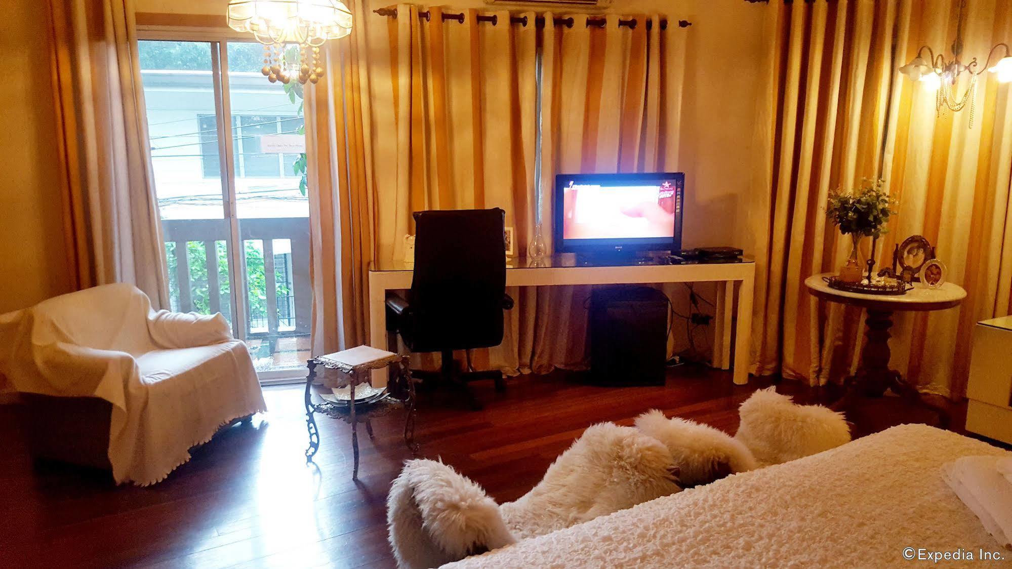 タギッグ Casa Amapola Manila Bed & Breakfast エクステリア 写真