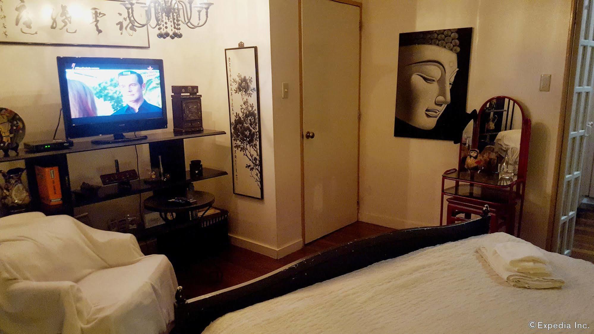 タギッグ Casa Amapola Manila Bed & Breakfast エクステリア 写真